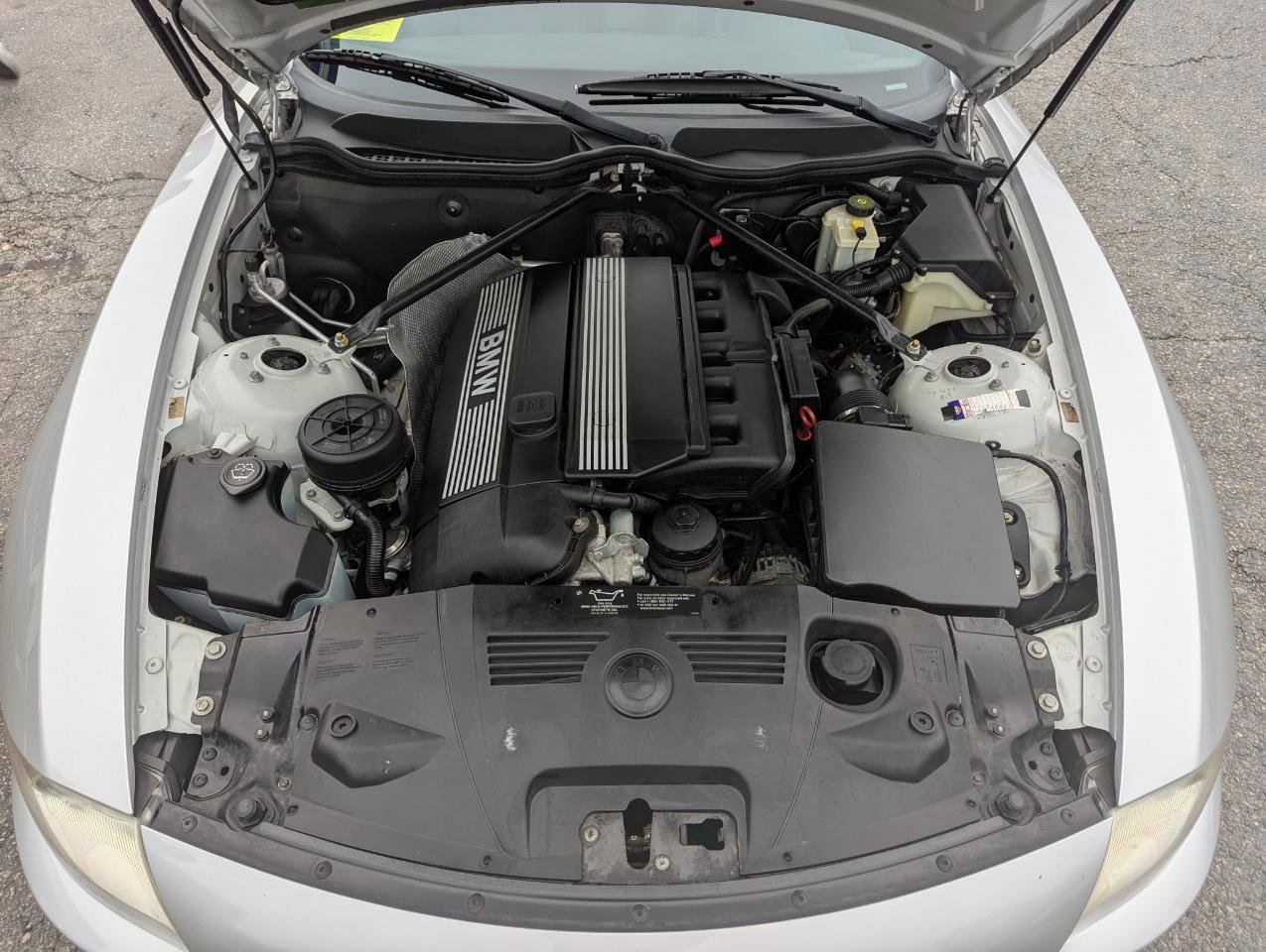 Used 2004 BMW Z4 3.0i RWD image 38