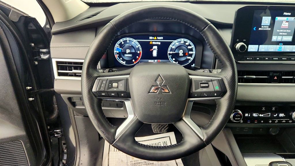 Used 2024 Mitsubishi Outlander SEL image 14