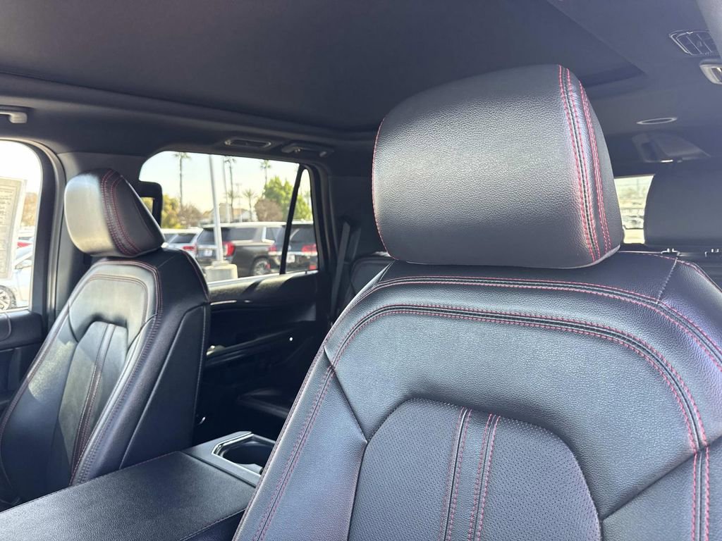 Certified 2022 Ford Expedition Limited image 22