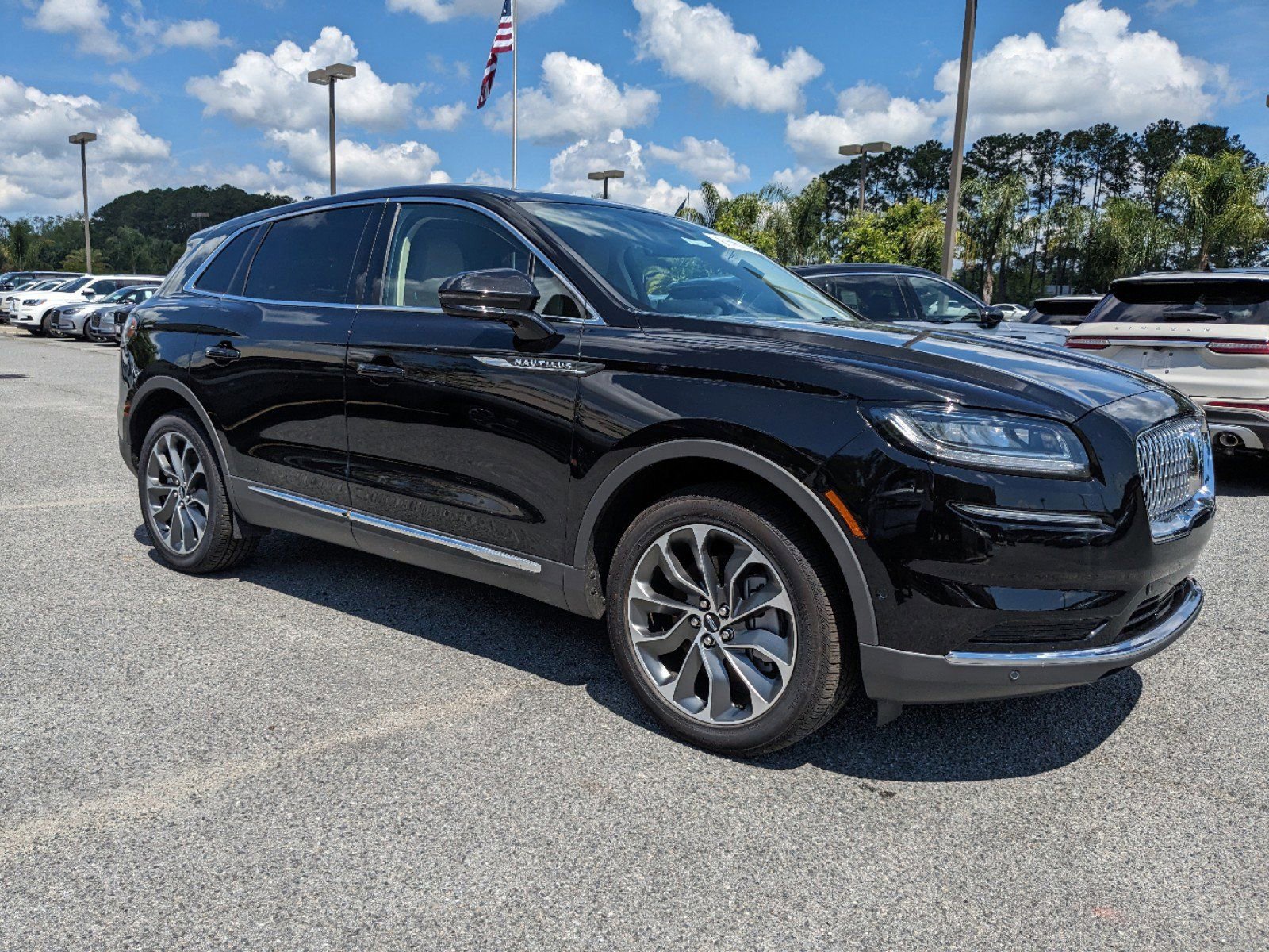 Certified 2023 Lincoln Nautilus Reserve w/ Equipment Group 201A video 2