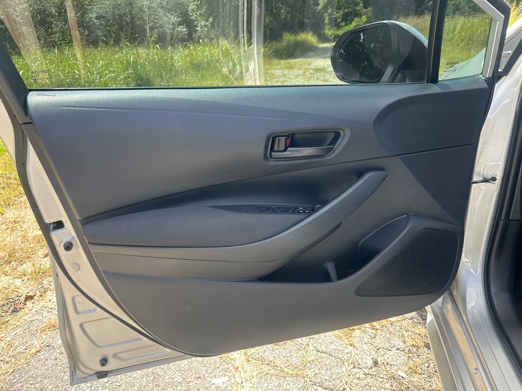 Used 2024 Toyota Corolla LE FWD image 7