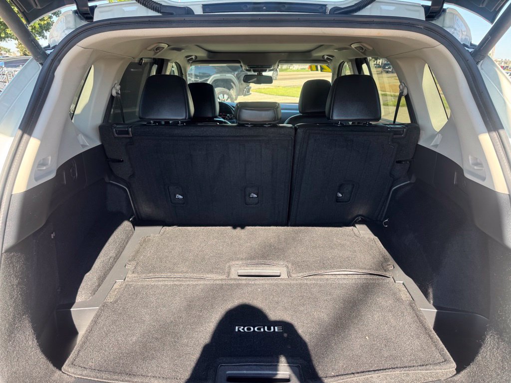 Used 2021 Nissan Rogue SL w/ Premium Package FWD image 15