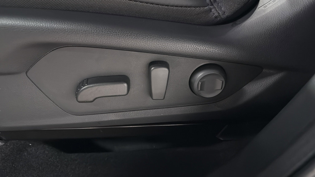 Certified 2026 Subaru Forester Premium image 17