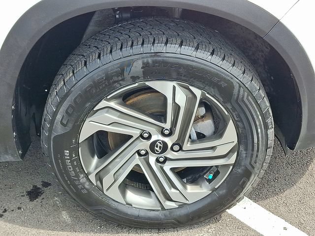 Certified 2023 Hyundai Santa Fe SEL w/ Premium Package AWD/4WD image 8