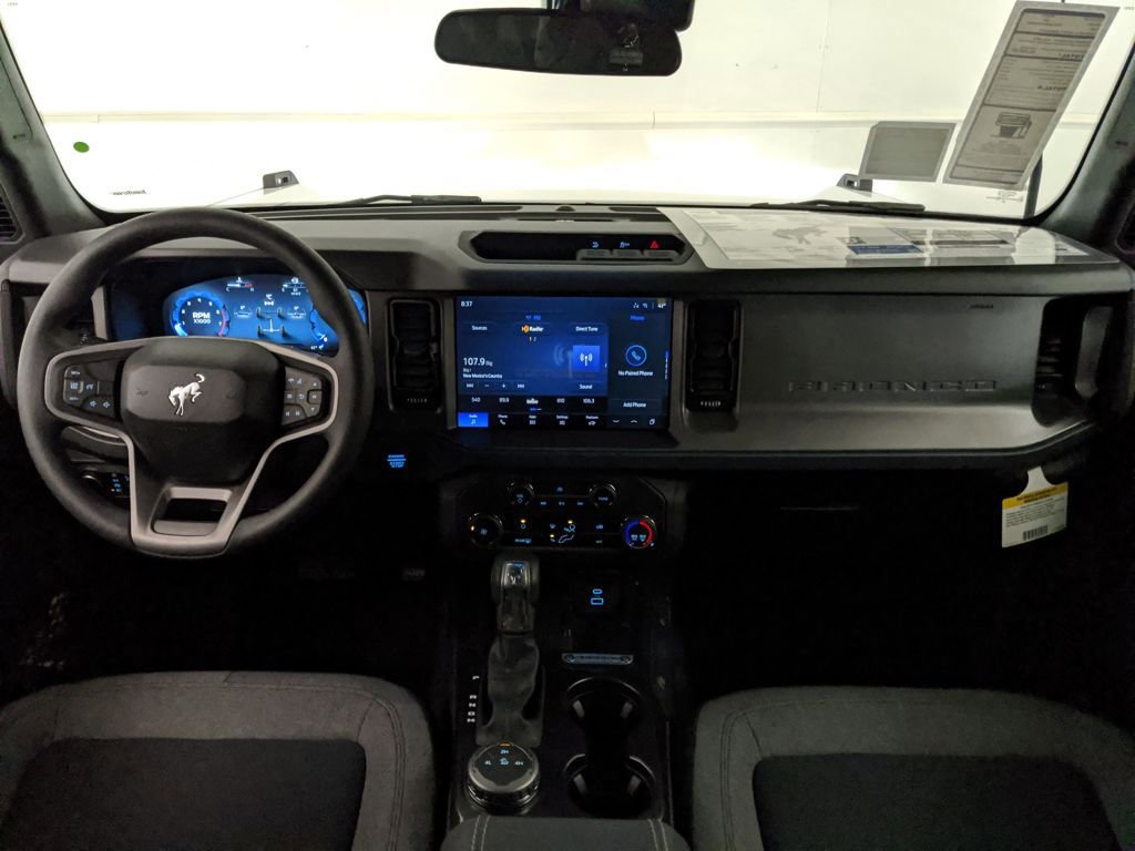 New 2025 Ford Bronco 4-Door image 13