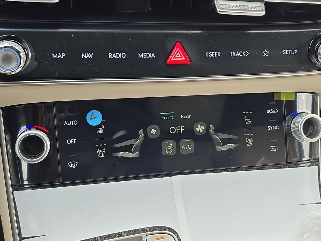 New 2026 Genesis GV70 3.5T Sport Prestige image 18