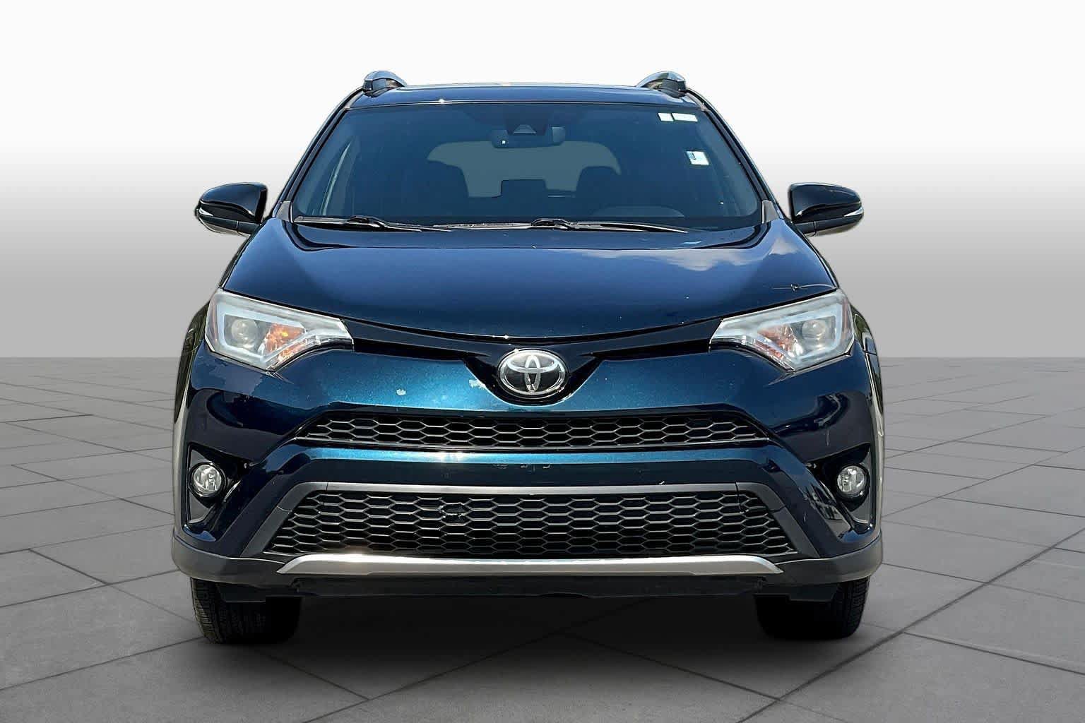 Used 2017 Toyota RAV4 SE w/ Power Extra Value Package FWD image 4