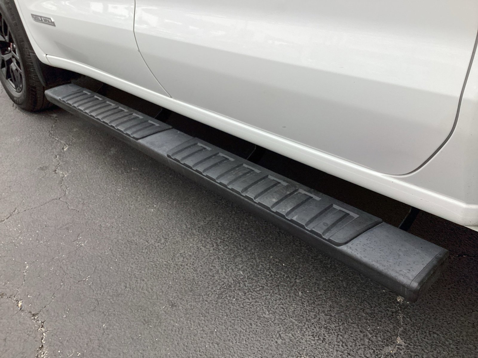 Certified 2024 GMC Sierra 1500 Elevation image 17