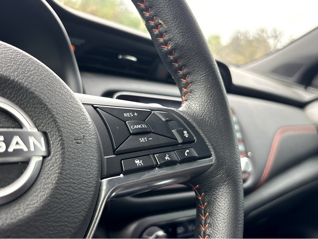 Used 2024 Nissan Kicks SR image 13