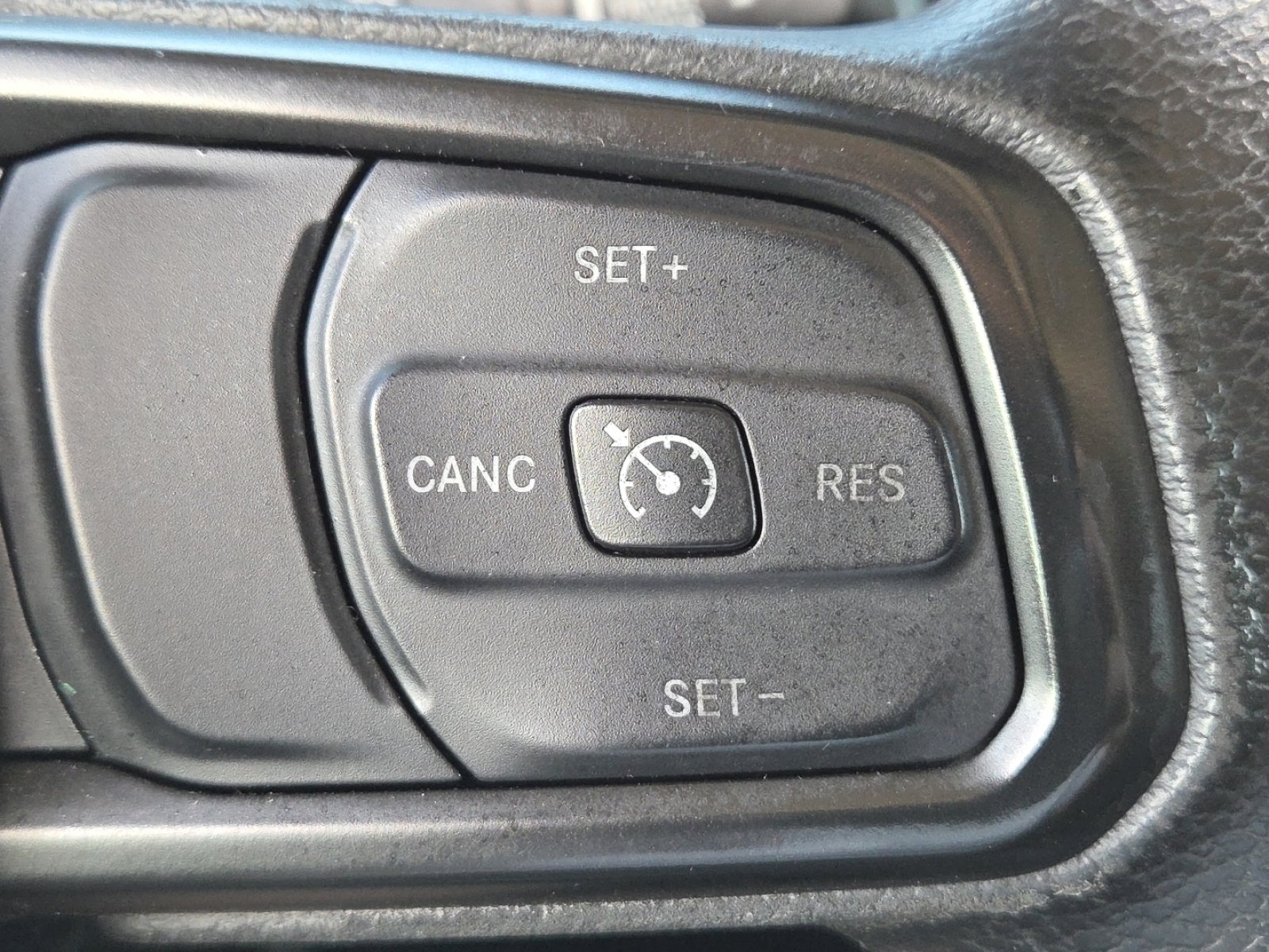 Used 2021 Jeep Wrangler Unlimited Sport AWD/4WD image 5