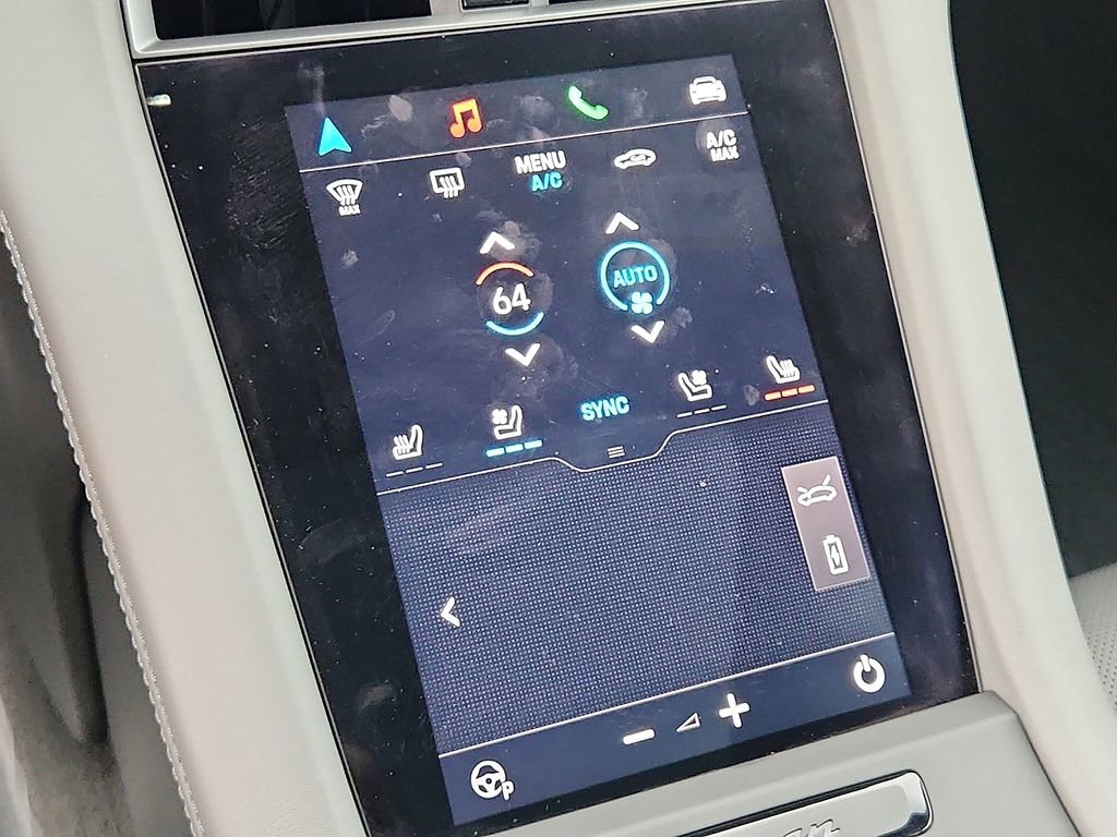 Certified 2025 Porsche Taycan image 14