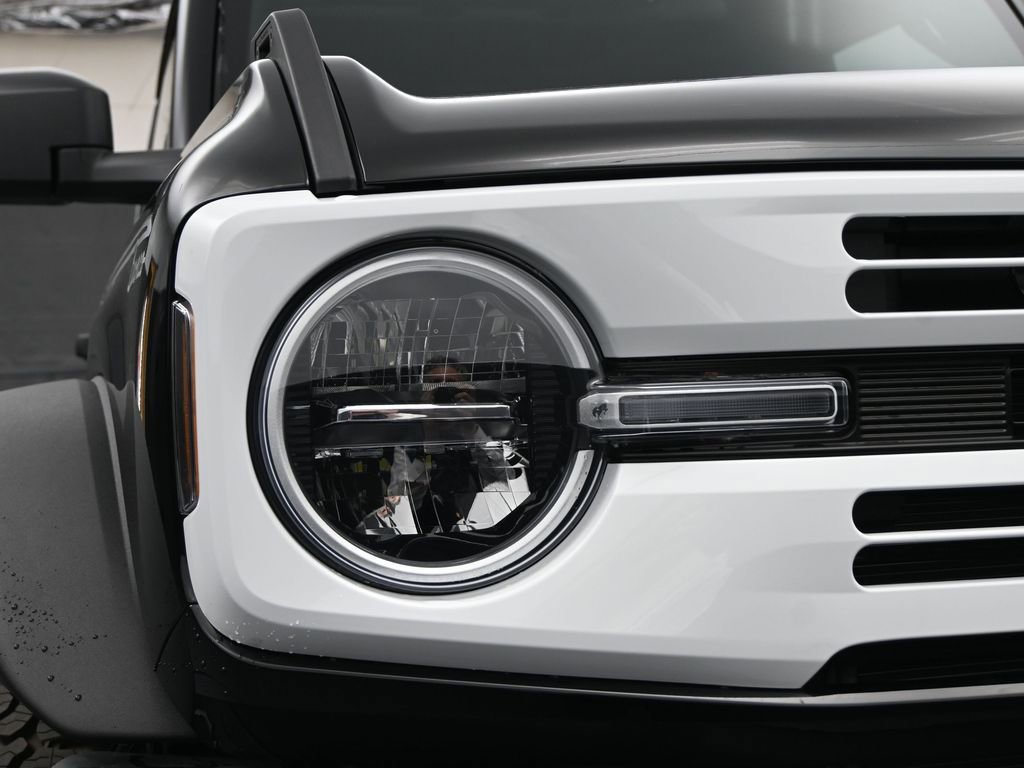New 2026 Ford Bronco Heritage Edition AWD/4WD image 15
