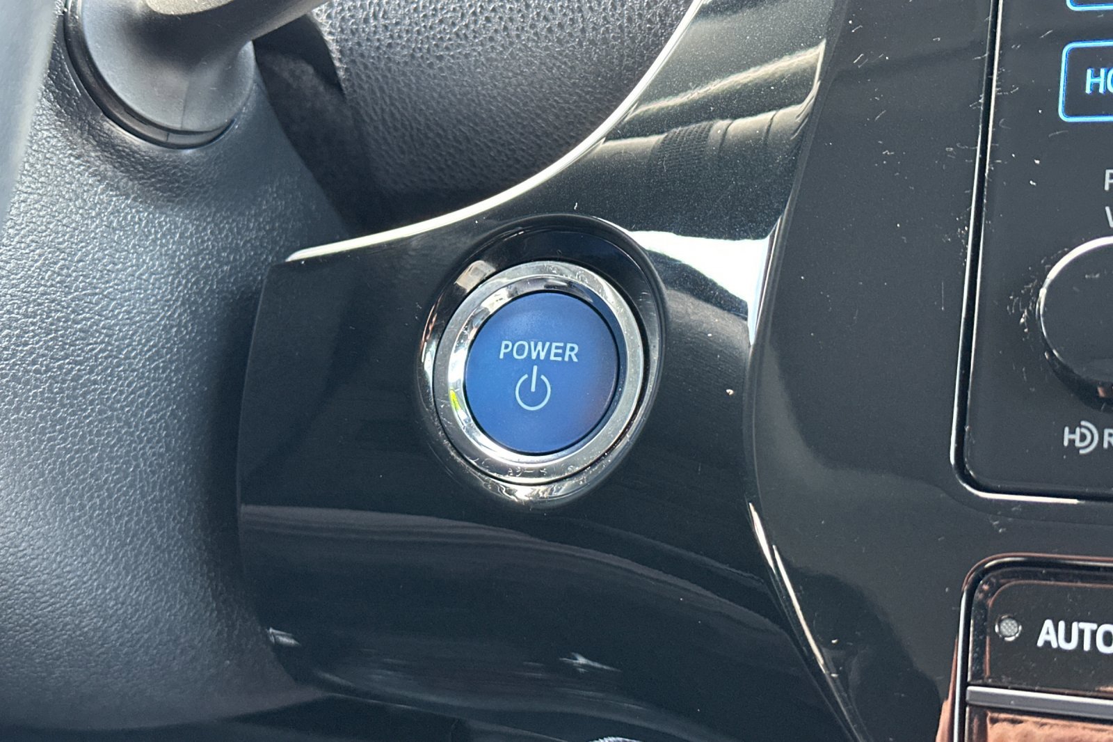 Used 2016 Toyota Prius Four image 23