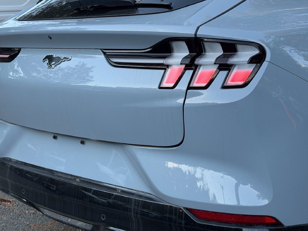 New 2026 Ford Mustang Mach-E Premium w/ Sport Appearance Package AWD/4WD image 6