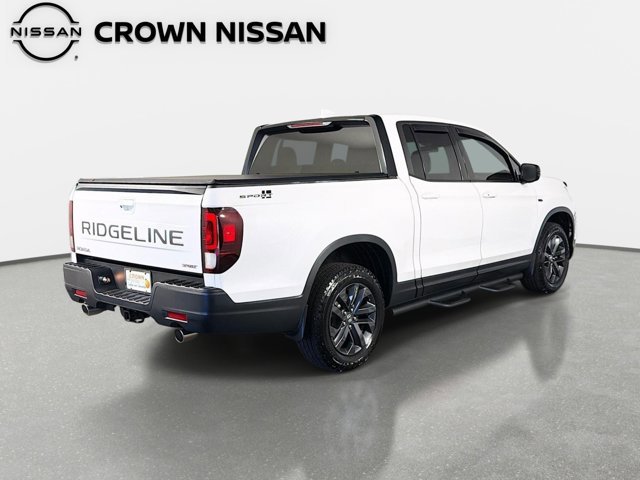 Used 2025 Honda Ridgeline Sport image 6