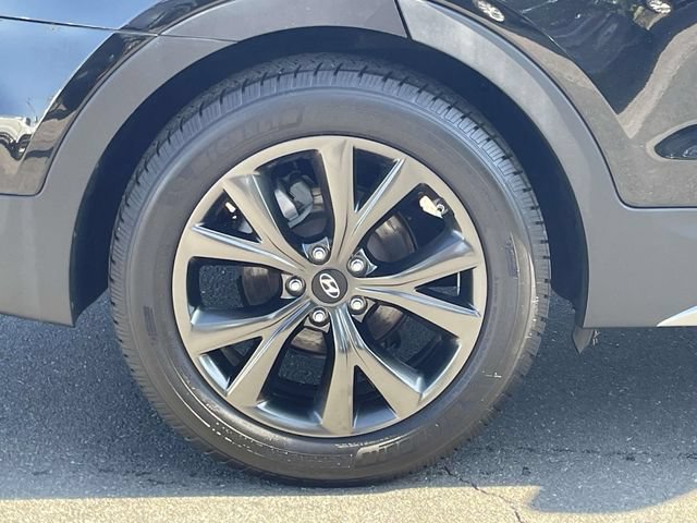 Used 2017 Hyundai Santa Fe Sport w/ 2.0T Ultimate Tech Package 05 FWD image 7