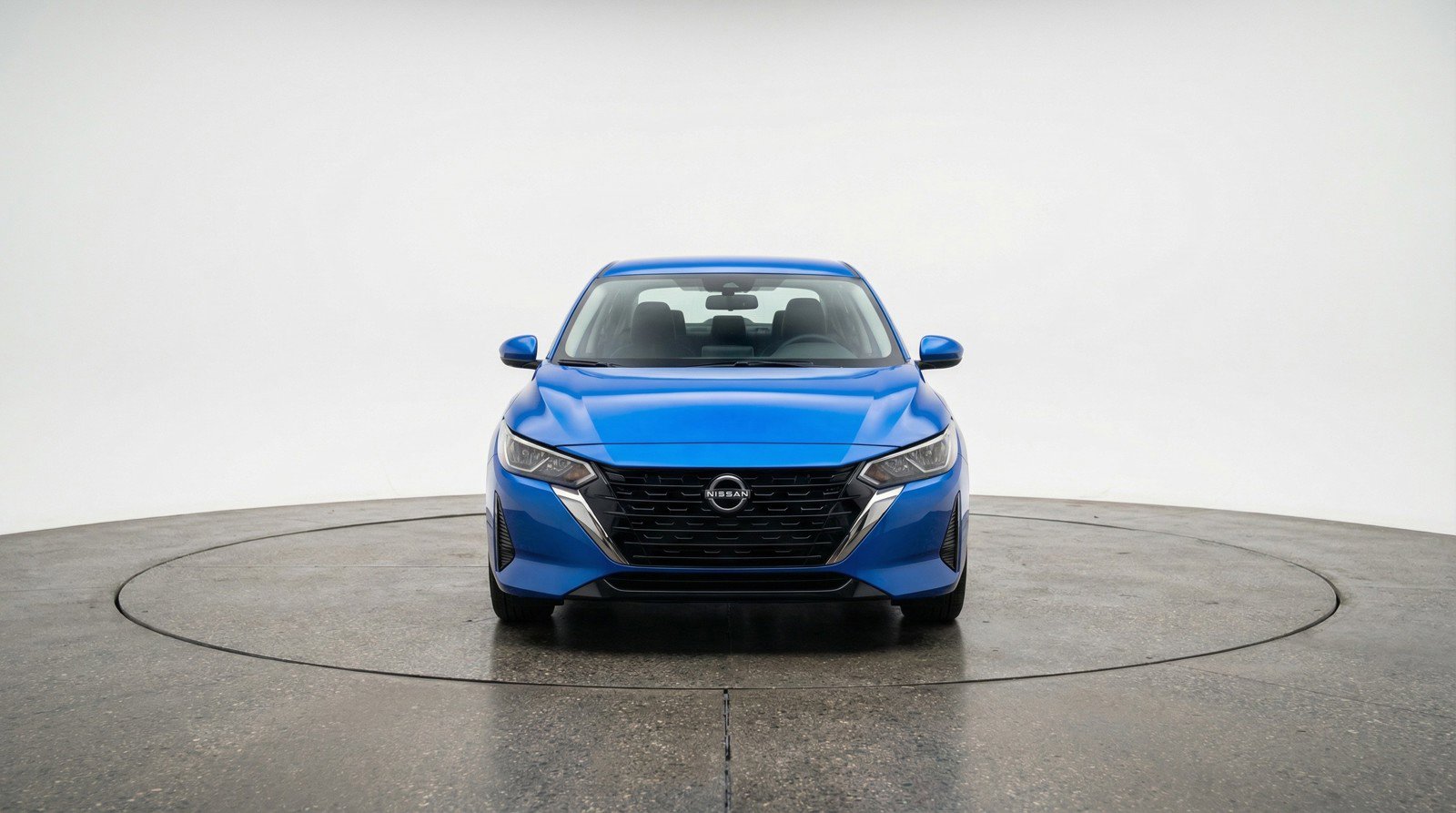 Used 2025 Nissan Sentra SV image 2