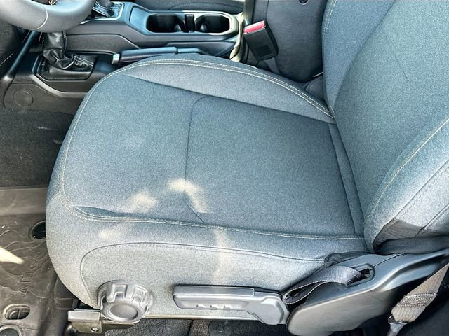 Used 2024 Jeep Wrangler Sport S image 18