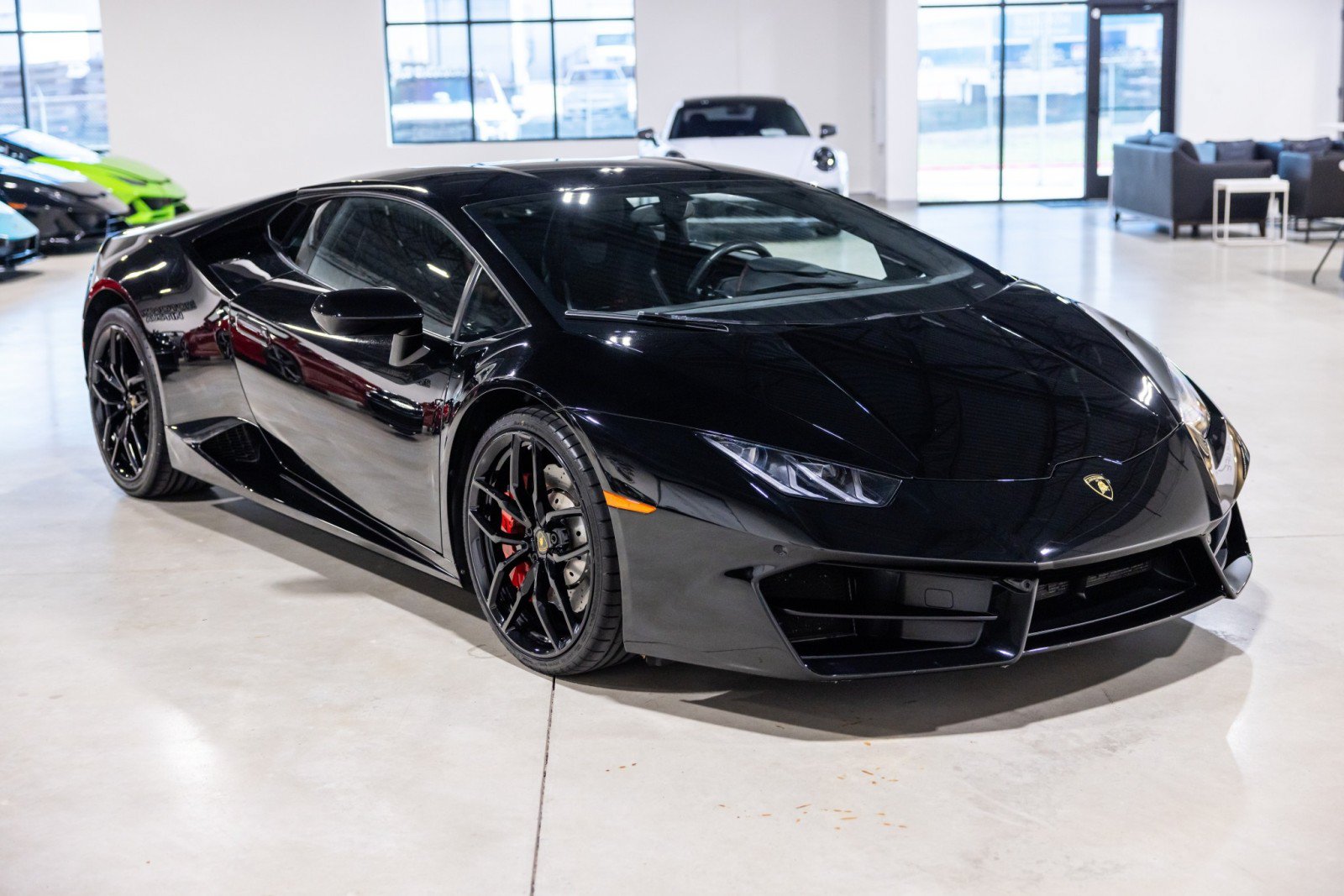 Used 2017 Lamborghini Huracan LP 580-2 RWD image 10