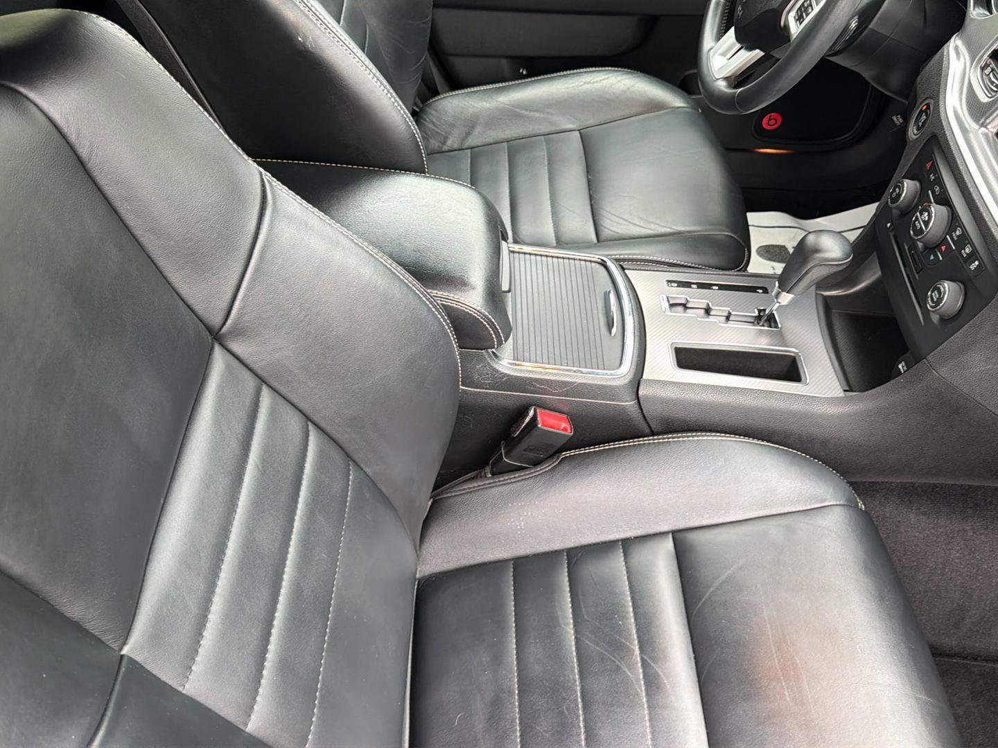 Used 2012 Dodge Charger R/T RWD image 33