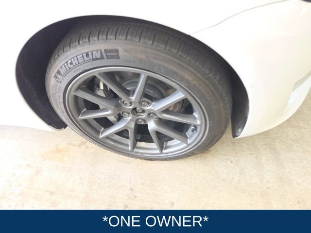 Used 2021 Tesla Model 3 Long Range AWD/4WD image 3