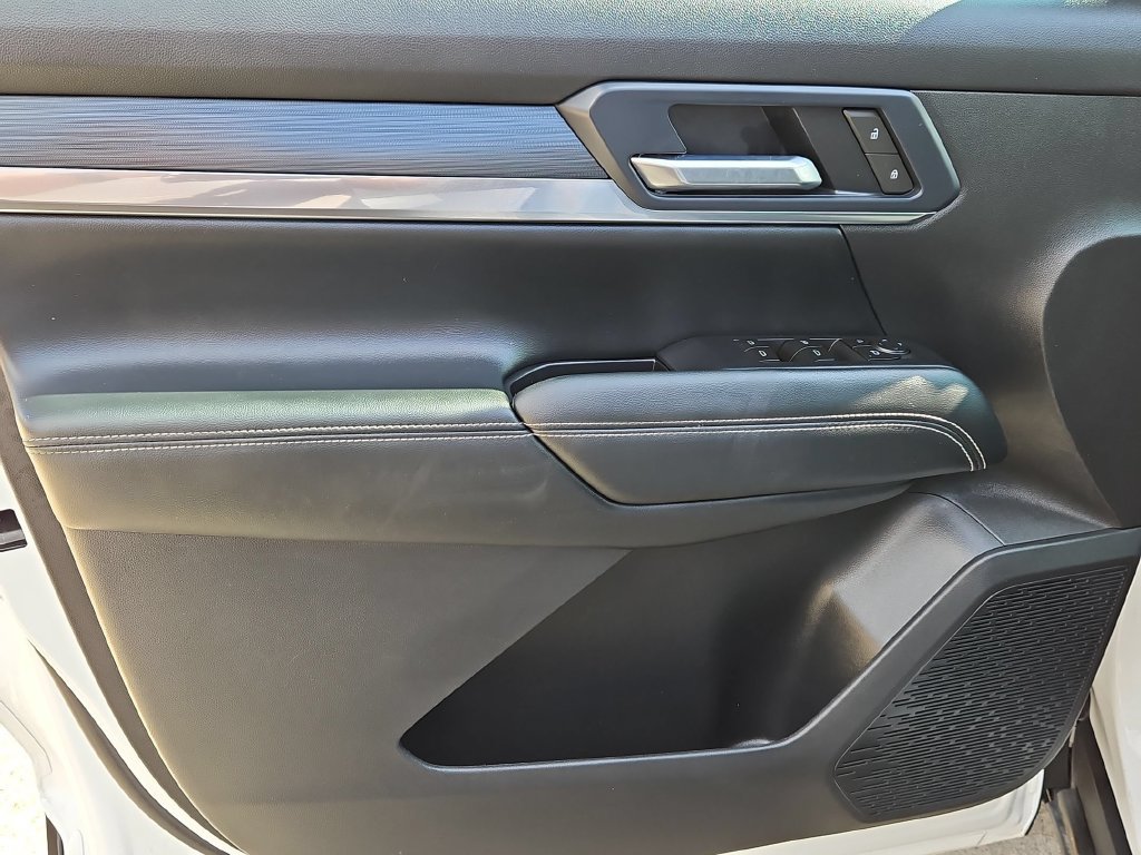 Used 2026 GMC Terrain Elevation FWD image 11