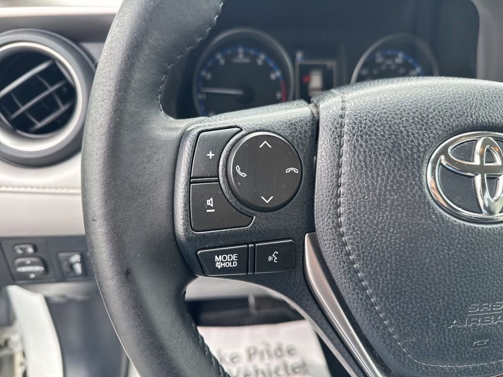 Used 2018 Toyota RAV4 XLE w/ Plus Extra Value Package image 16