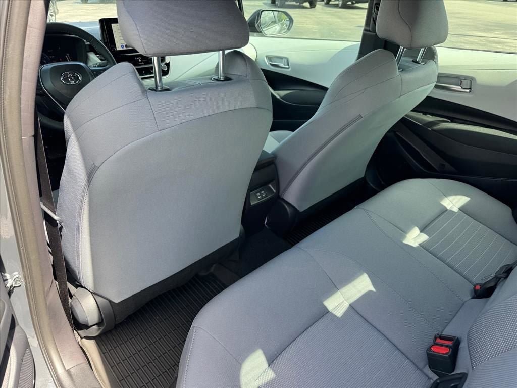Used 2026 Toyota Corolla SE FWD image 19