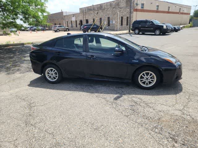 Used 2016 Toyota Prius Three FWD image 12