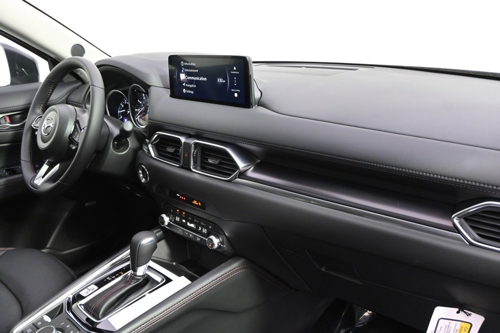 New 2025 MAZDA CX-5 Carbon Edition image 15