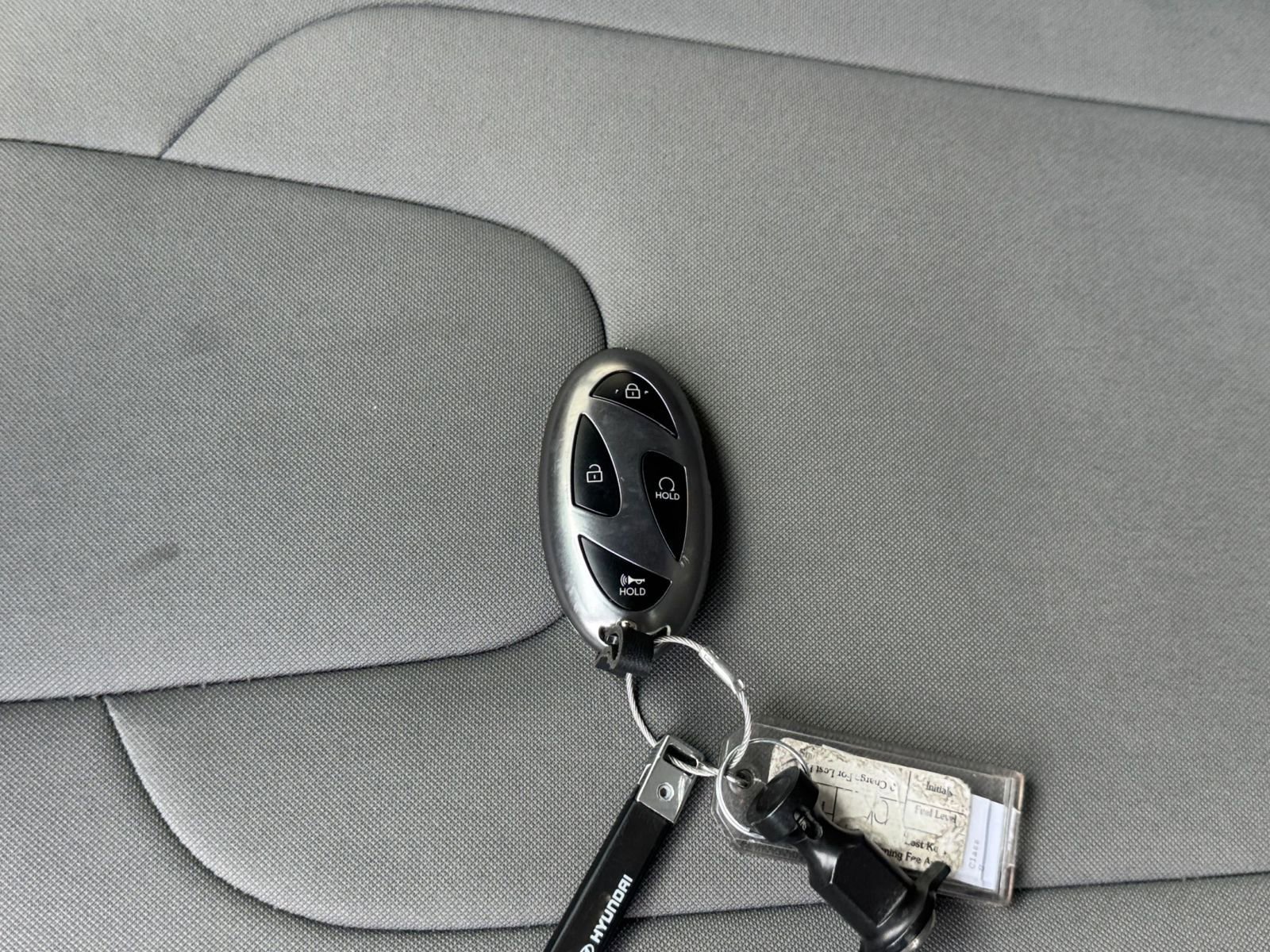 Used 2025 Hyundai Elantra SEL FWD image 22