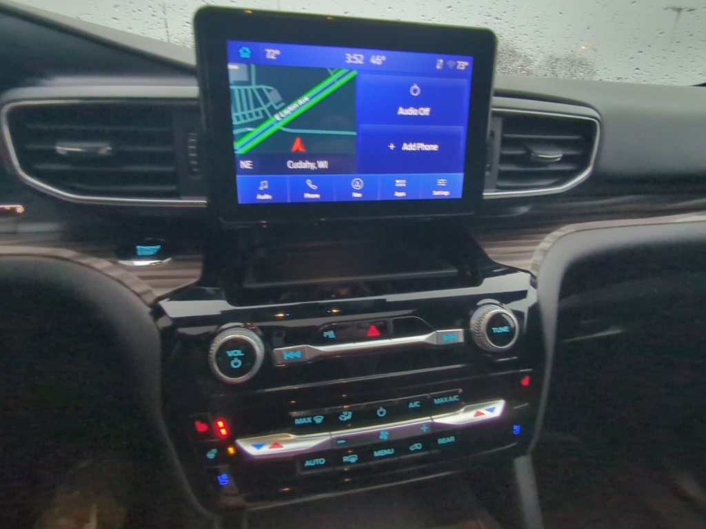 Used 2023 Ford Explorer Limited image 16