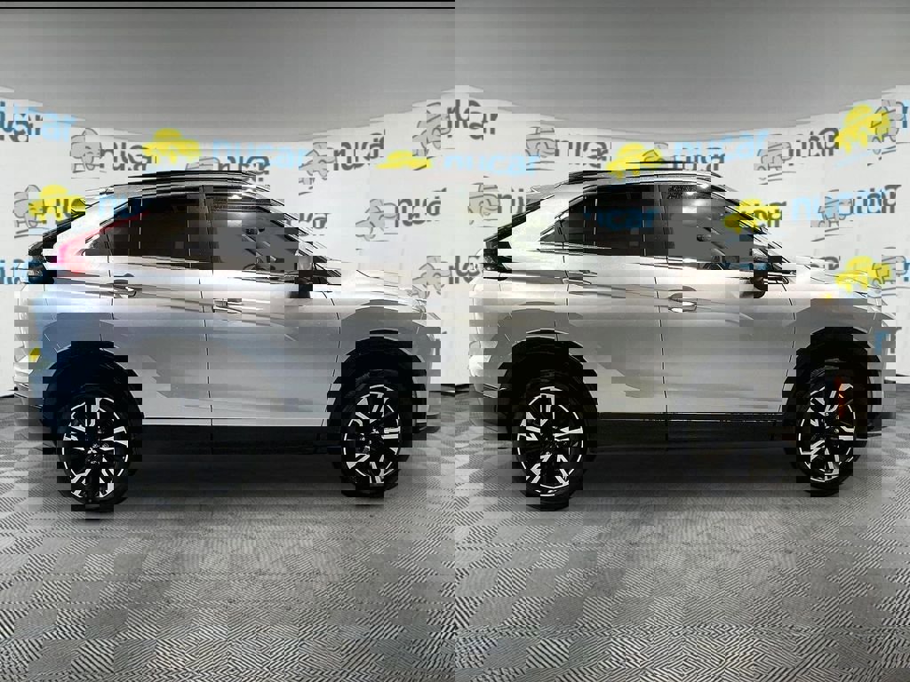 Used 2025 Mitsubishi Eclipse Cross SE image 9