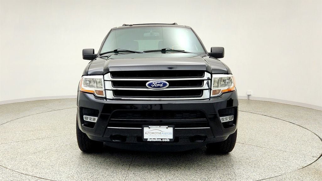 Used 2016 Ford Expedition XLT AWD/4WD image 2