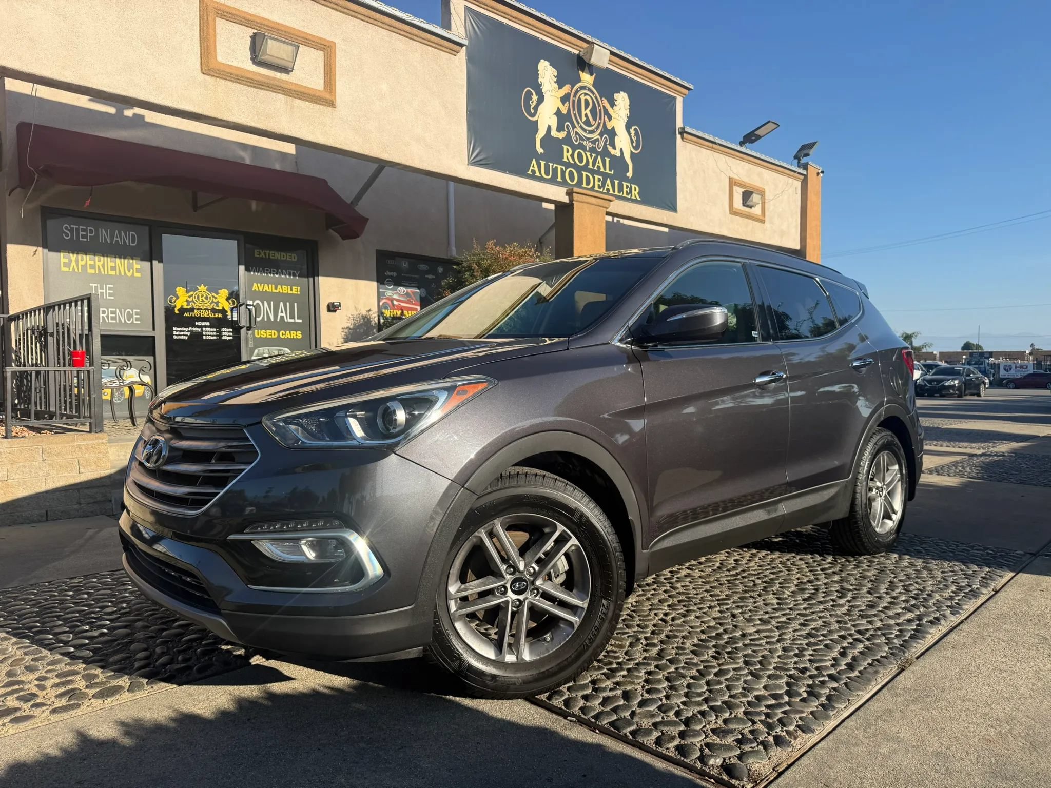 Used 2018 Hyundai Santa Fe Sport w/ 2.4L Value Package 02