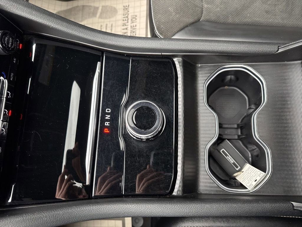 Used 2024 Jeep Grand Cherokee L Altitude image 61