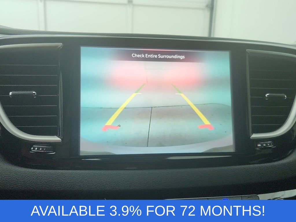 New 2026 Chrysler Voyager LX image 25