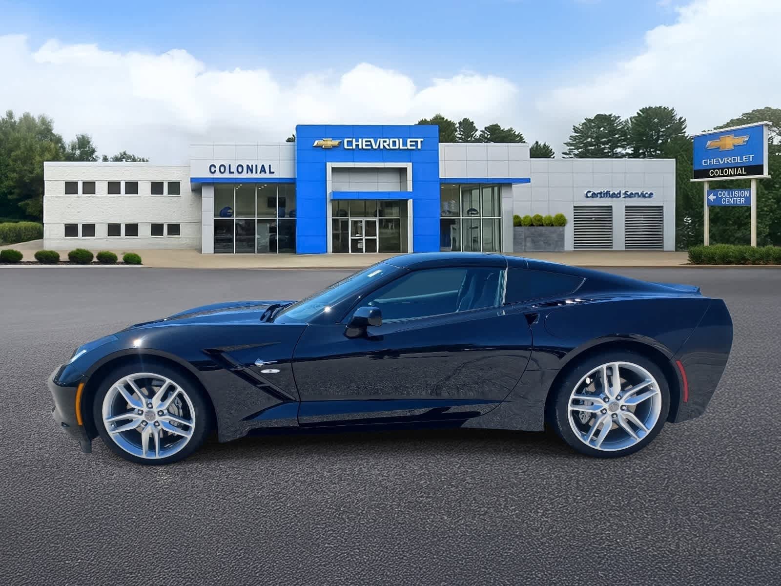 Used 2019 Chevrolet Corvette Stingray Coupe w/ 2LT Preferred Equipment Group RWD image 6