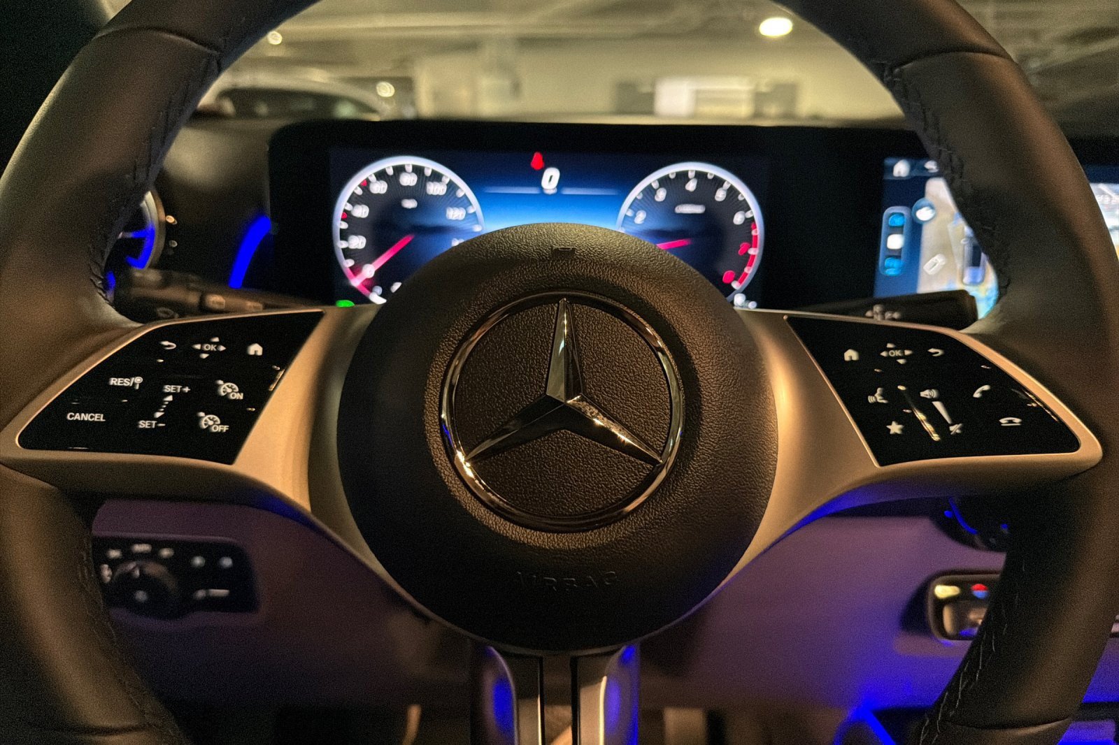 New 2026 Mercedes-Benz GLB 250 image 22