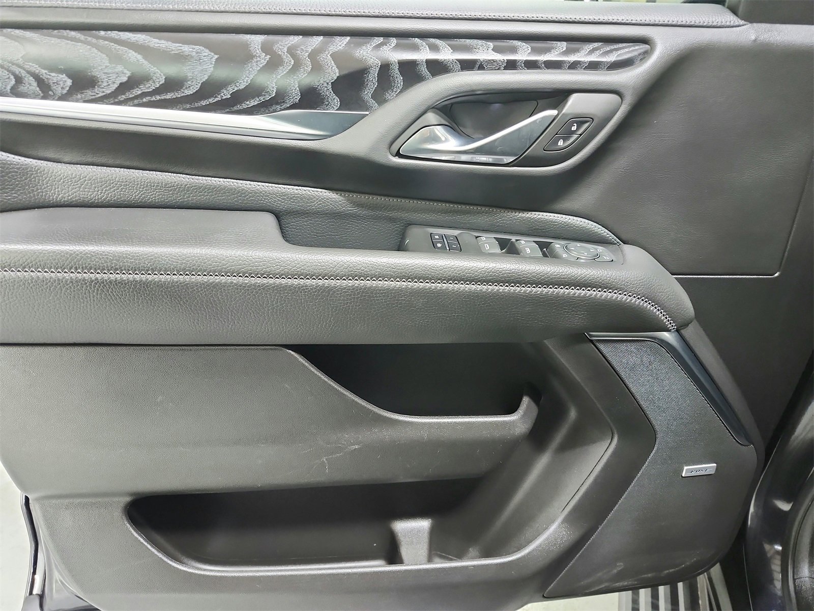 Used 2023 GMC Yukon Denali image 39