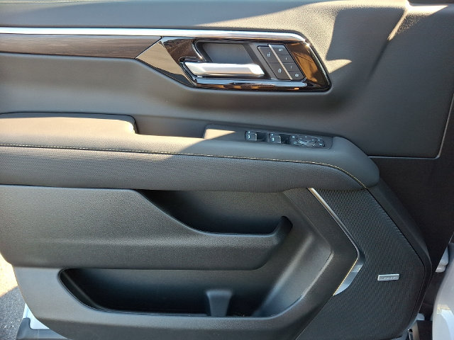 New 2026 Chevrolet Tahoe Premier w/ Sun And Tow Package AWD/4WD image 9