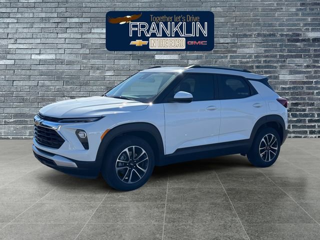 Used 2026 Chevrolet TrailBlazer LT w/ Driver Confidence Package image 1