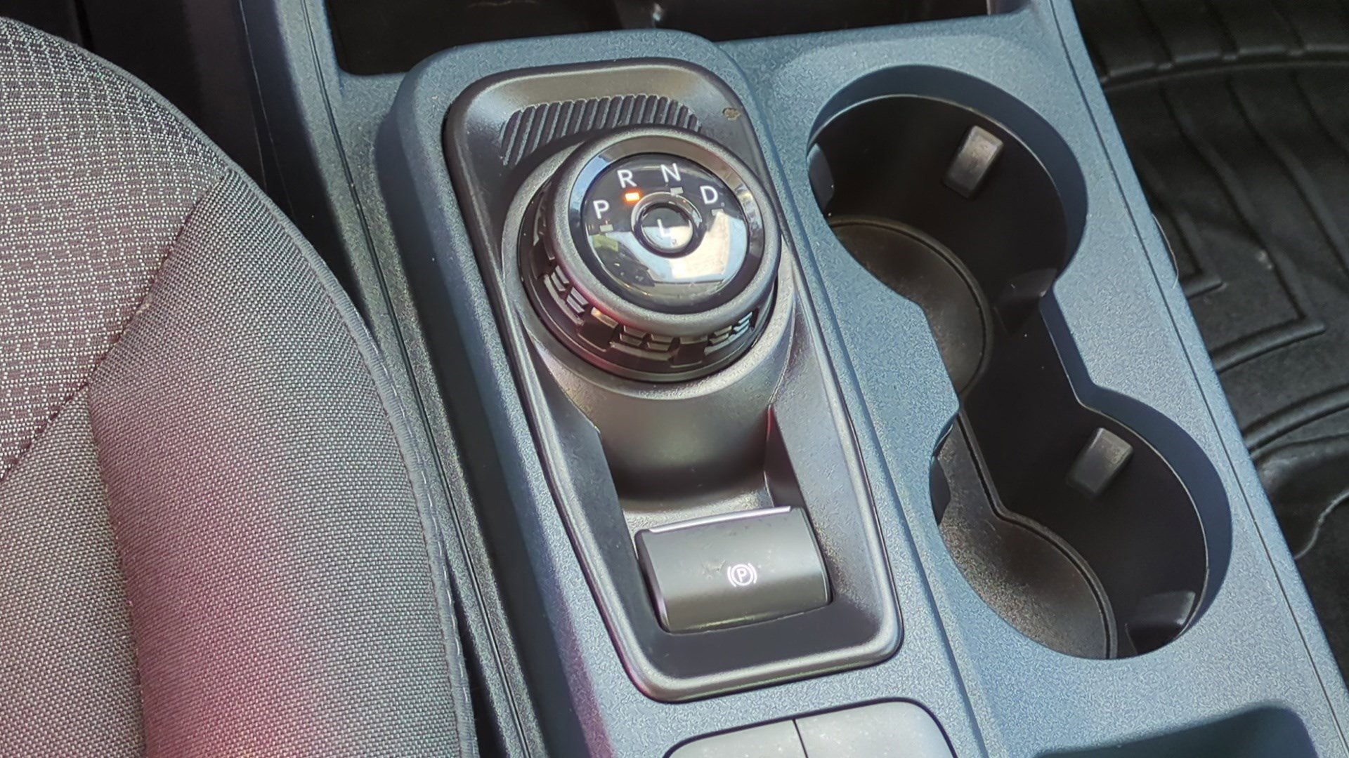 Used 2025 Ford Maverick XL w/ Equipment Group 101A image 24