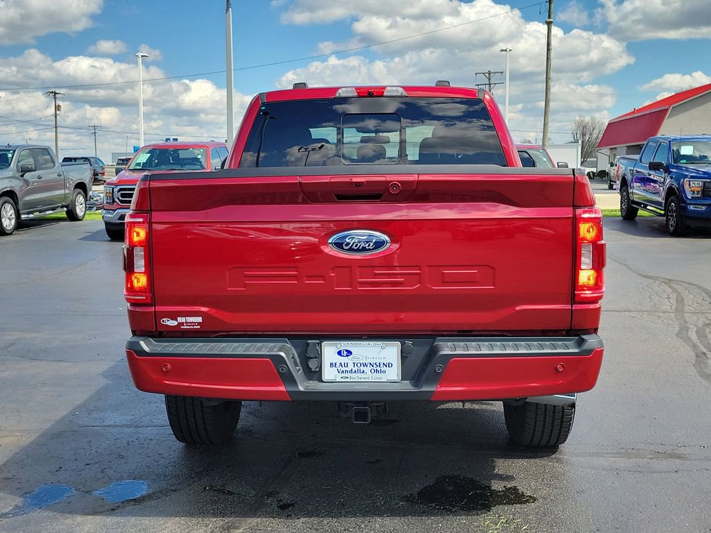 Certified 2021 Ford F150 XLT w/ Equipment Group 302A High image 5