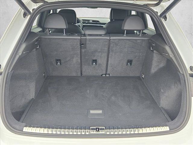 Used 2025 Audi Q3 2.0T Premium AWD/4WD image 6
