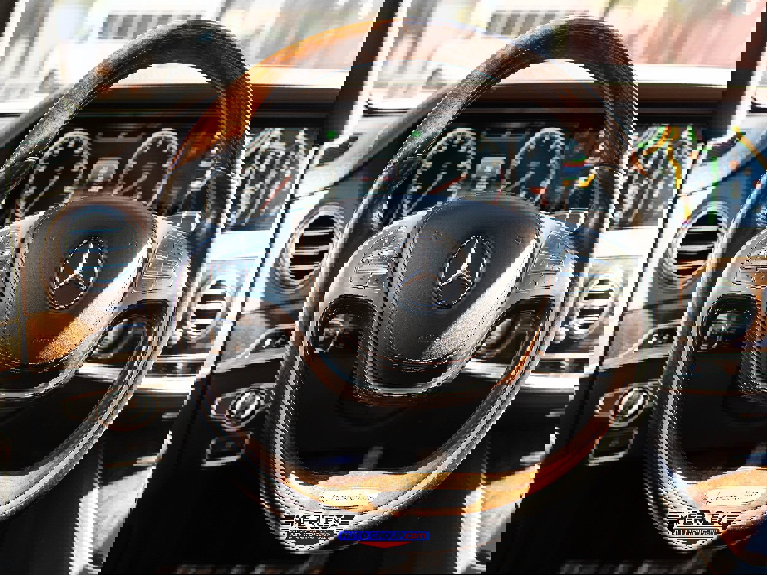 Used 2017 Mercedes-Benz S 550 Sedan image 23