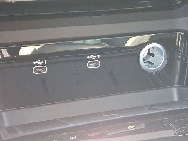 Certified 2025 Audi Q5 Premium w/ 19" Wheel Package image 25