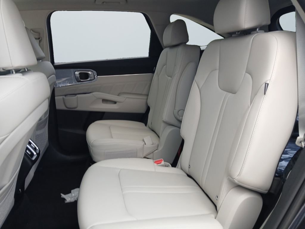 New 2025 Kia Sorento SX image 13