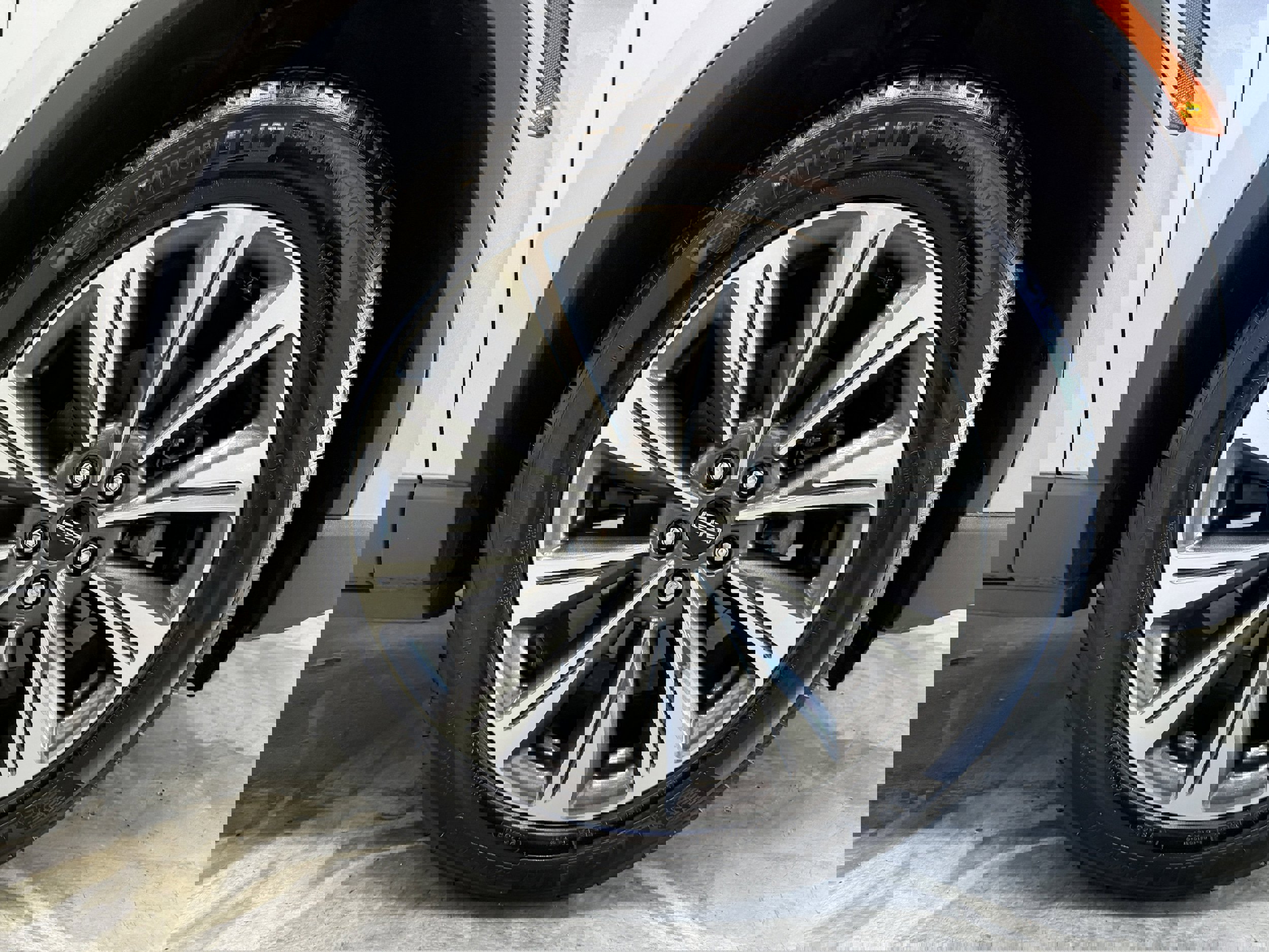 Used 2021 Lincoln Corsair Reserve w/ Elements Package image 33