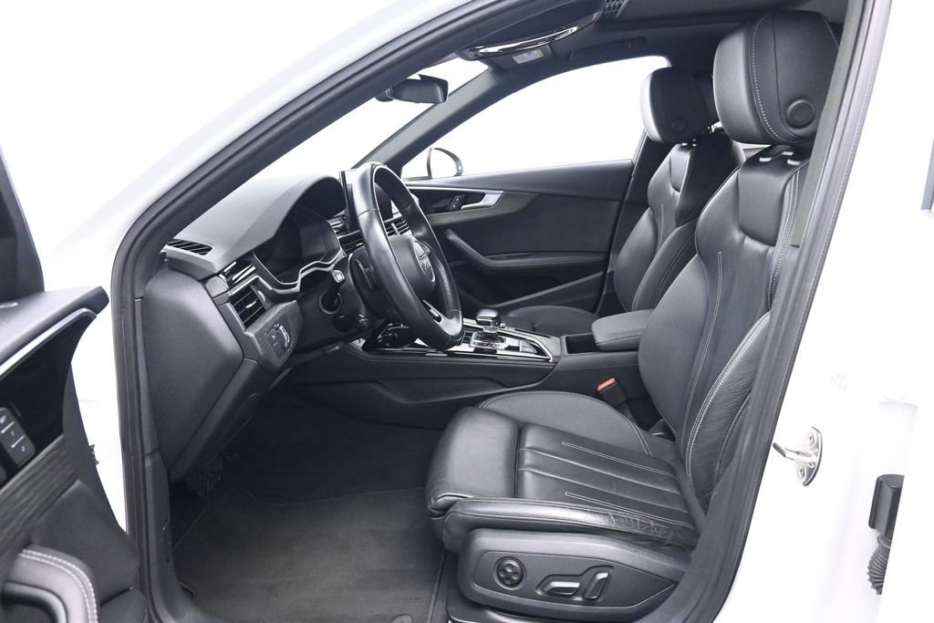 Used 2022 Audi A4 2.0T Premium Plus AWD/4WD image 11